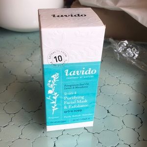 2-in-1 Purifying Facial Mask and Exfoliator